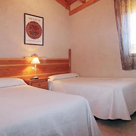 Apartamentos Turisticos Los Abuelos Montemayor de Pililla Exterior photo