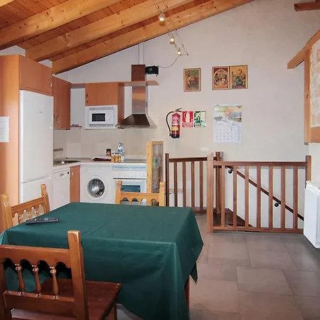 Apartamentos Turisticos Los Abuelos Montemayor de Pililla Exterior photo